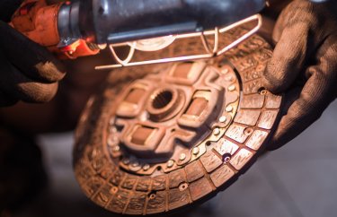 Замена сцепления Тойота Аурис робот (подробные фото и видео)