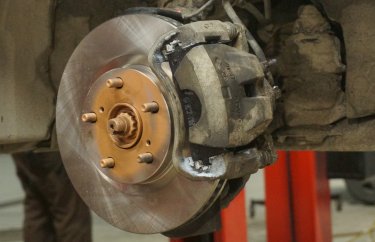 Ремонт тормозной системы, рулевого управления и подвески Тойота Камри V40 (подробные фото и видео)