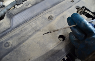 Проверка уровня моторного масла Прадо 150