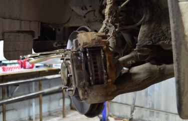 Замена тормозных колодок Тойота Ленд Крузер Прадо 150