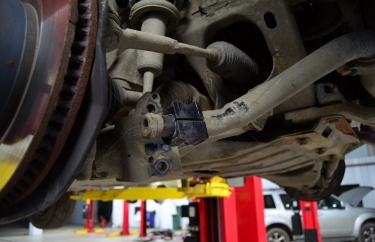 Замена втулок переднего стабилизатора Prado 150