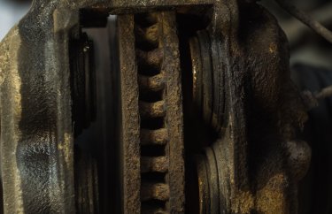 Замена тормозных колодок Тойота Прадо 150 (подробные фото и видео)