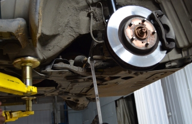 Замена рулевых тяг на Тойота Рав 4