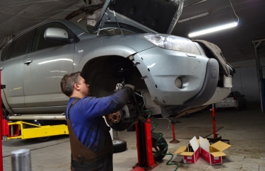 Тойота Рав 4 ТО и ремонт подвески (подробные фото)