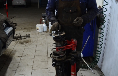 Тойота Рав 4 ТО и ремонт подвески (подробные фото)