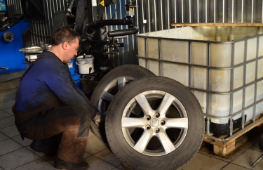 Шиномонтаж Тойота Рав4