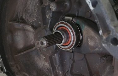 Замена сцепление робот Тойота Королла (подробные фото и видео)