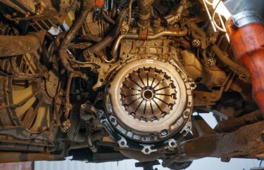 Замена сцепление робот Тойота Королла (подробные фото и видео)