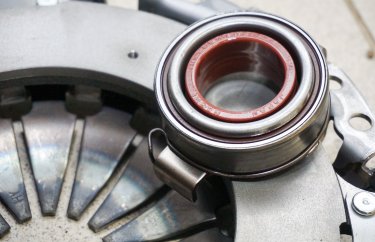 Новый выжимной подшипник Тойота Королла