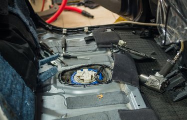 Замена топливного фильтра Тойота Версо (подробные фото)