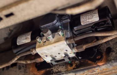 Замена блока KDSS Ленд Крузер Прадо 150 (подробные фото и видео)