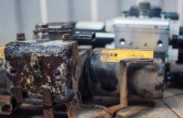 Замена блока KDSS Ленд Крузер Прадо 150 (подробные фото и видео)