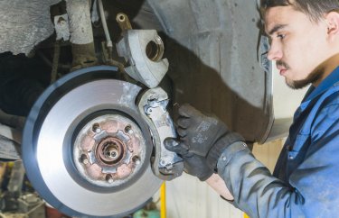 Замена колодок Тойота Камри V50 (подробные фото и видео)