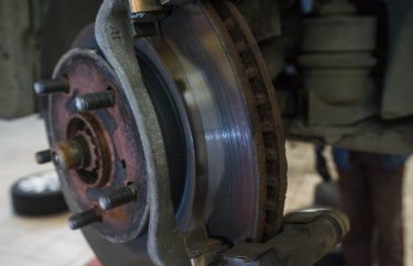 Замена колодок Тойота Камри V50 (подробные фото и видео)