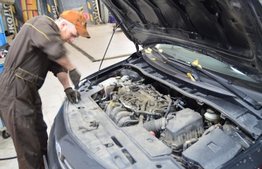 Сборка моторного отсека