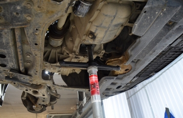 Вывешиваем коробку.